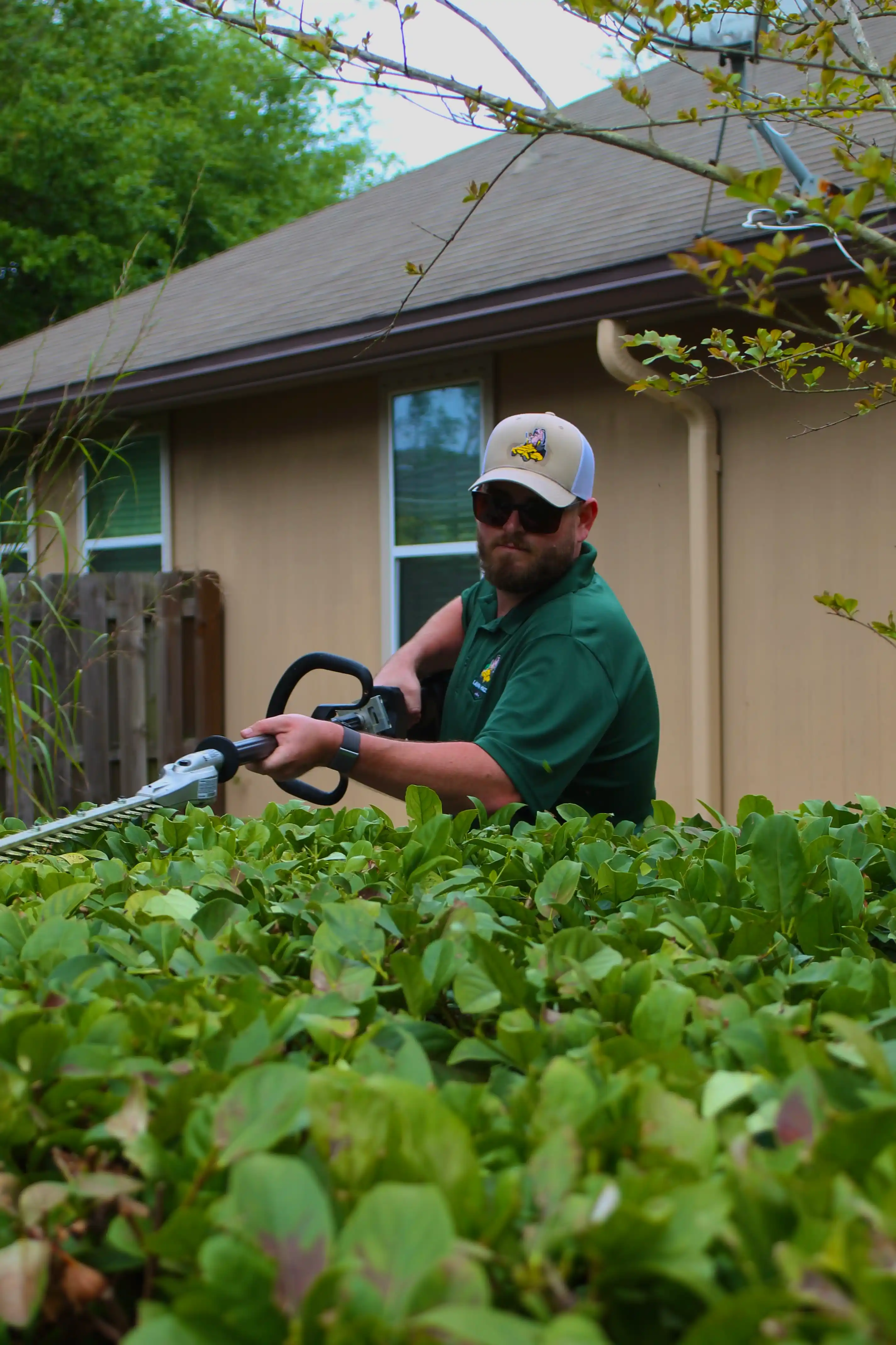 Seasonal Cleanup Service